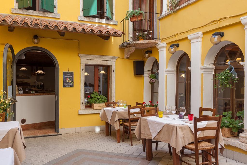 Hotel Locanda Al Centrale Caprino Veronese